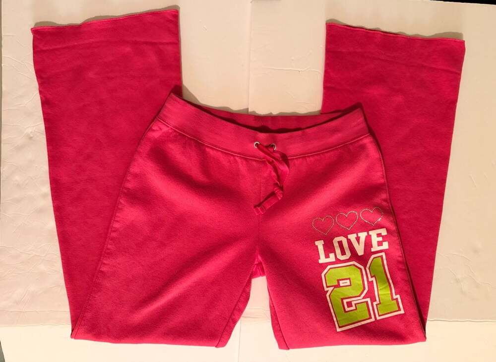 rue21 Y2K Hot Pink Love 21 Graphic Sweatpants